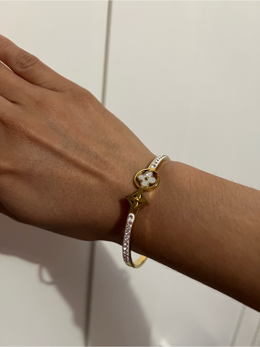 Gold-Tone Bracelet with White Enamel Motifs and Crystal Accents - Picture 3 of 5